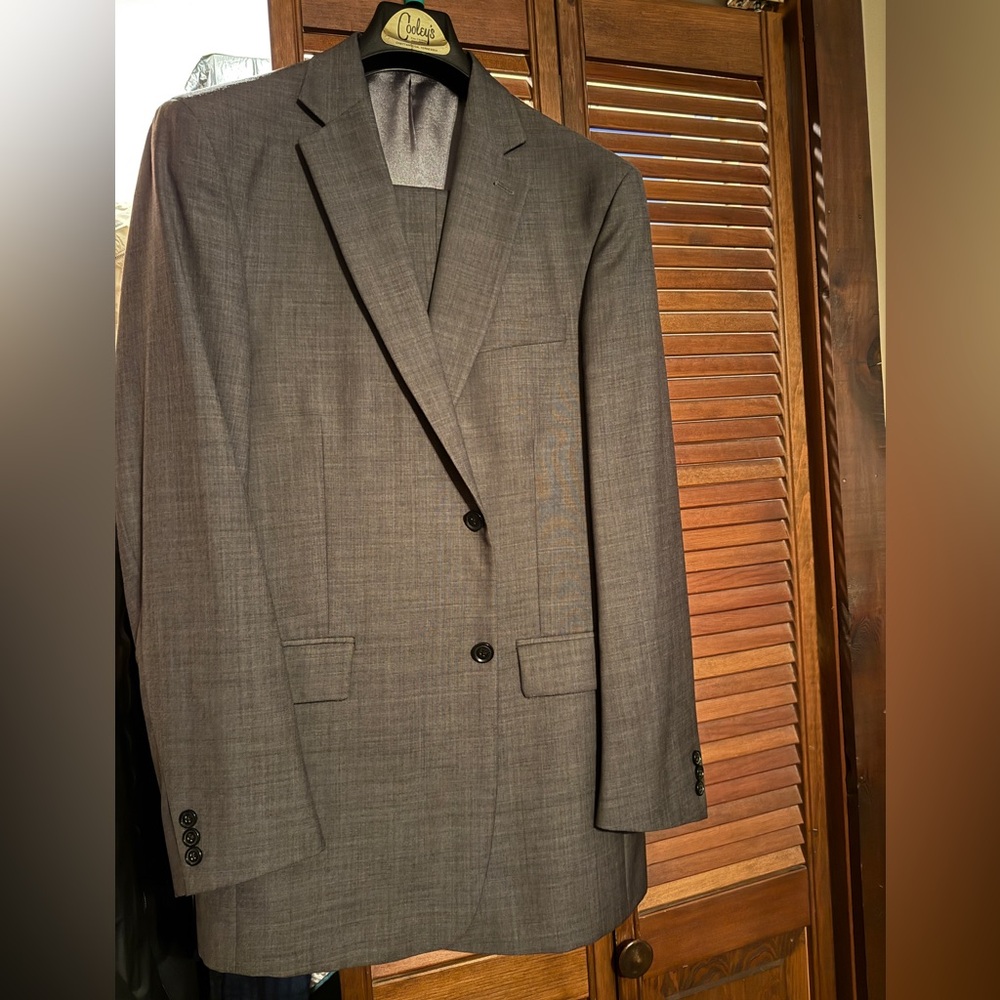 Classic Gray Men's Blazer